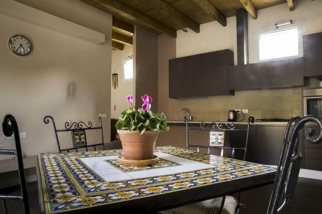 Antico Borgo Apartment Milan Exterior photo